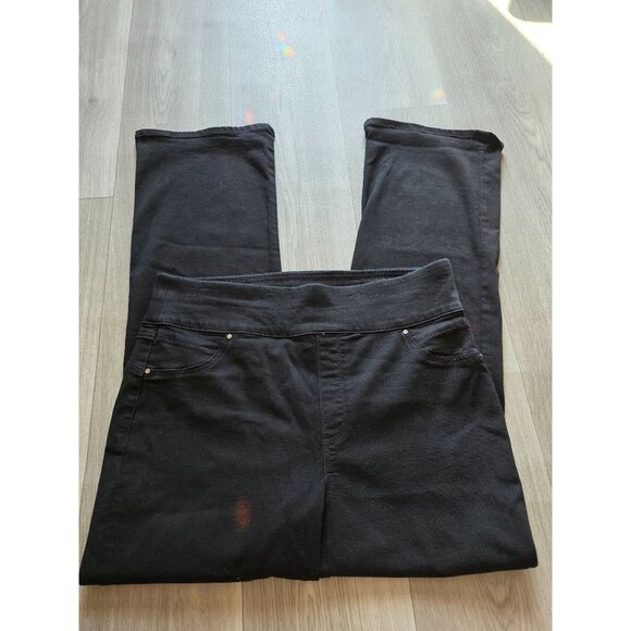 Chicos Black Perfect Stretch Bootcut Jeans Pull-On Style Size 2.5 - Picture 1 of 4